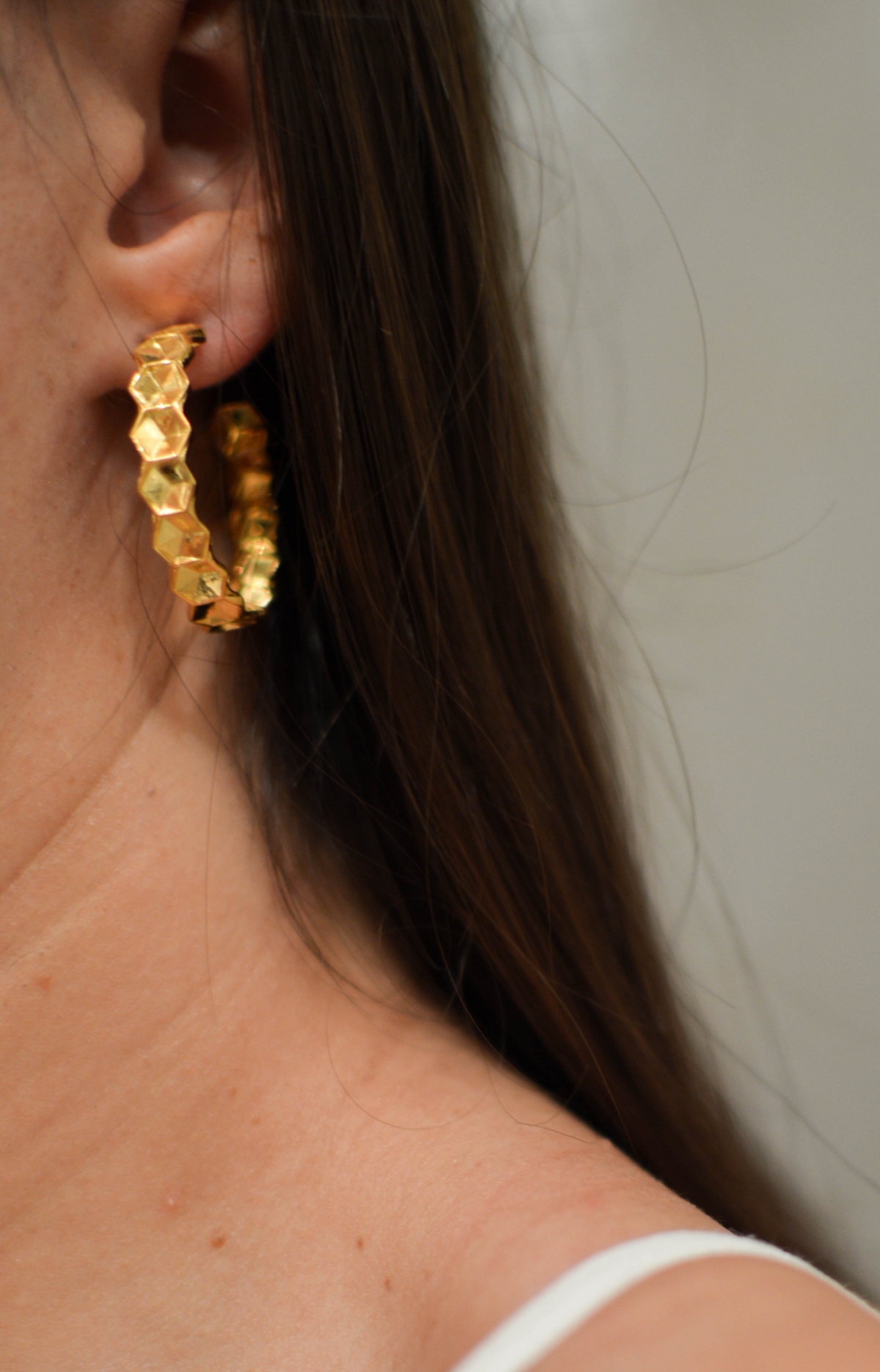 Beehive circle earings Beehive circle earings