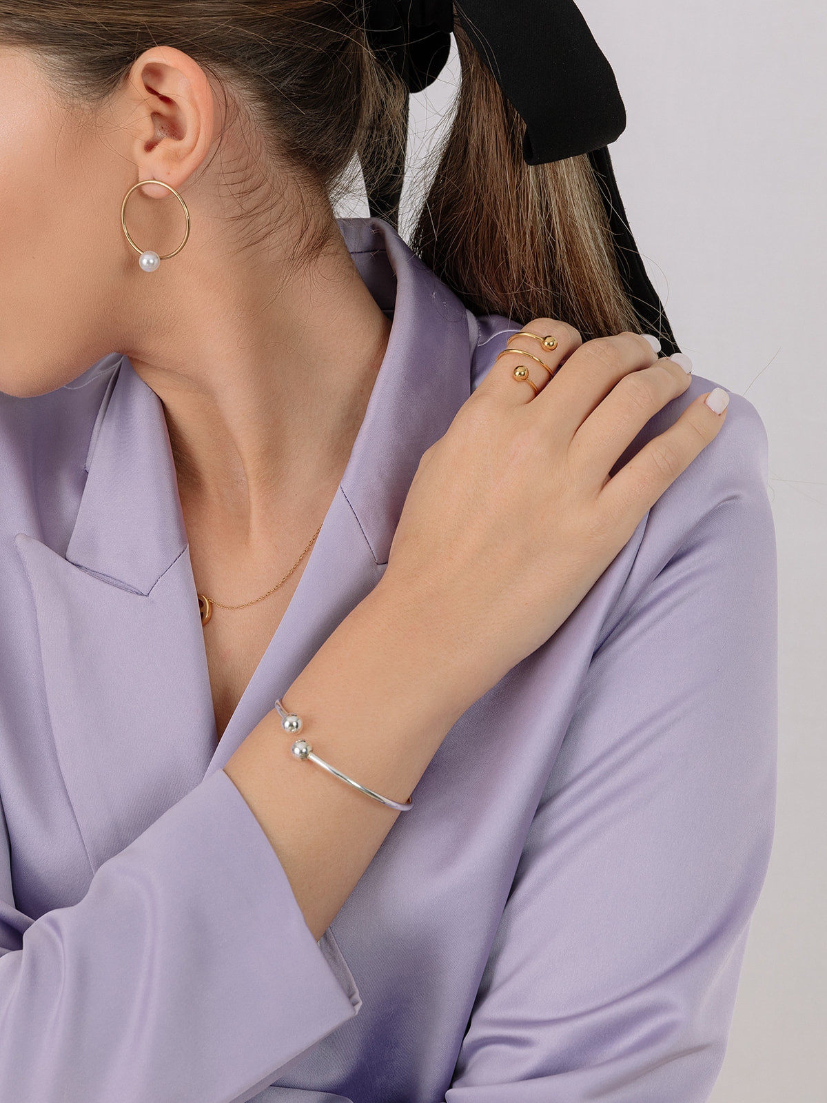 Deluxe Hoop Earrings Deluxe Hoop Earrings